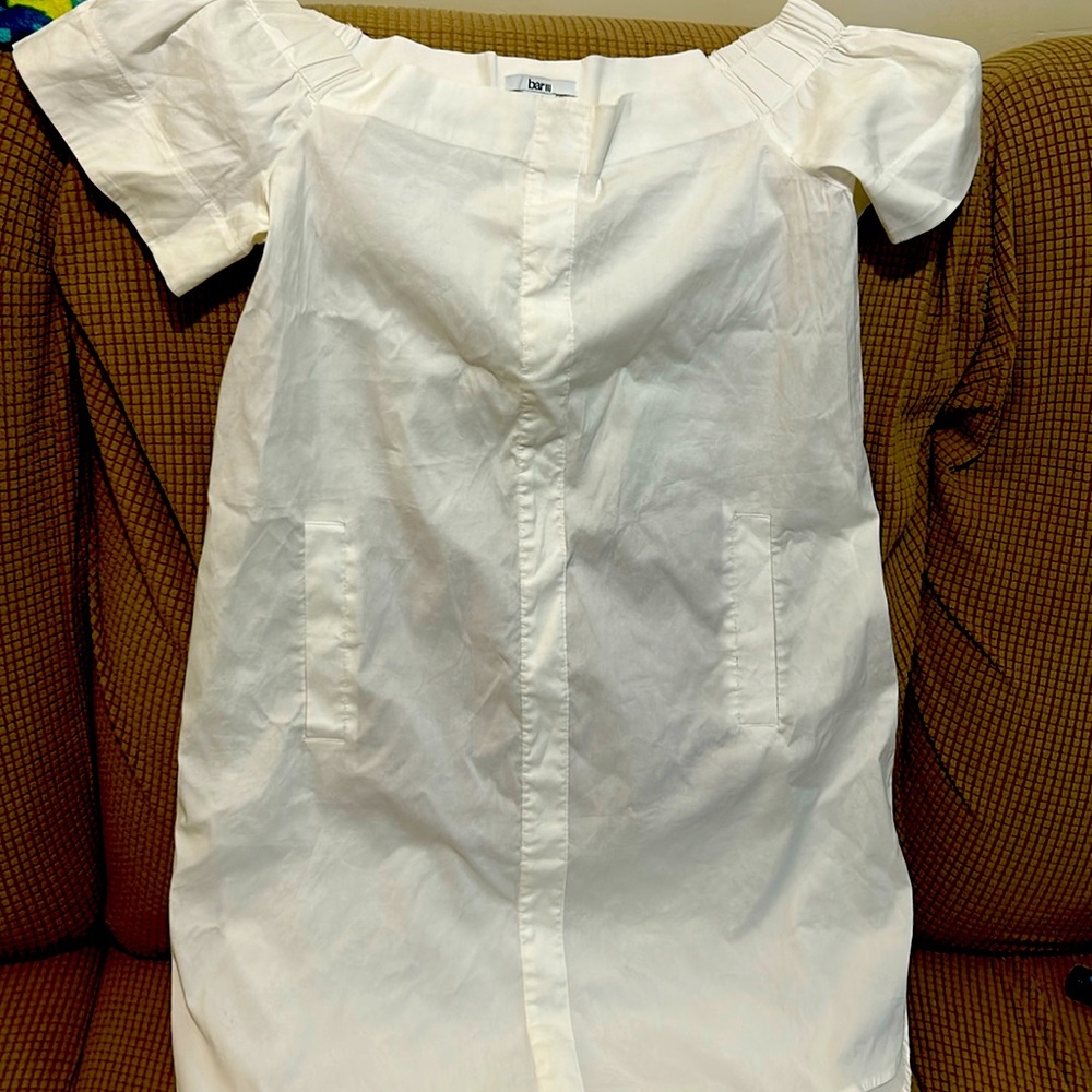 White cotton two side pocket medium dress vacation vibe gently worn